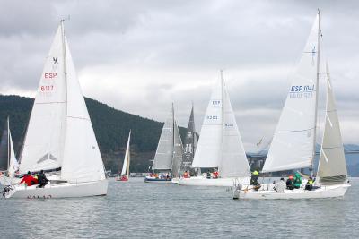 El Náutico Rodeira de Cangas recibe este fin de semana a los cruceros de la Liga Cíes-Rande