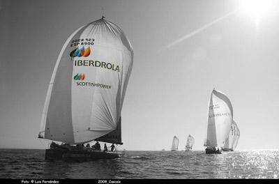 El viento sigue escaso y perjudica a los barcos vascos de la clase ORC Open en el "Troféu Quebramar-Chrysler" de Cascais