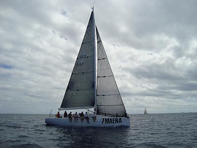 El “Maeña 7” se impone en la clásica Vuelta a los Roques