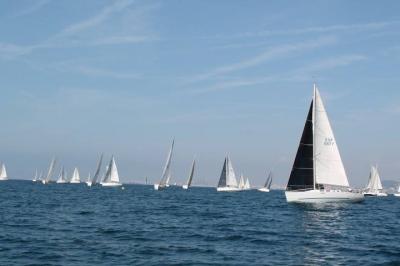 Exito de participación en la XXVIII edición de la Regata Taberna del puerto del CN Candado, con 38 embarcaciones participantes.