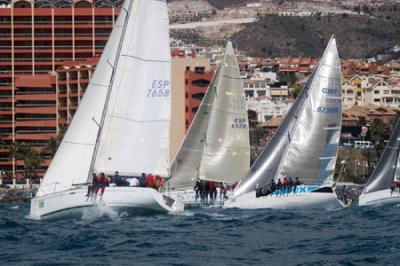 Los líderes sufren y aguantan el tirón en la 2ª jornada de la Semana Náutico de la Costa del Sol 