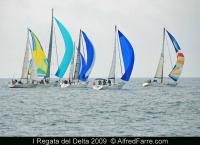 Magnifica salida de la I edicion de la regata del Delta. La flota navega hacia Sant Carles de la Rapita en condiciones optimas.