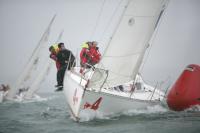 Miguel Lago con Javier Rey a la caña se lleva la 2ª jornada de la Liga VALIANT de Cruceros del MRCY Baiona