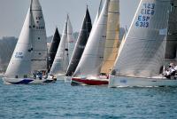 Más de 40 barcos en el estreno de la 7ª Regata Interclubes Ría de Pontevedra