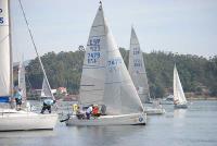 Oral Group inscribe su nombre en el historial de la Regata a la Inversa de la Ría de Pontevedra 