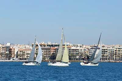 Pulpo Negro se lleva el Optica Chantal de cruceros en Torrevieja