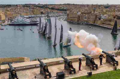 Rolex Middle Sea Race: Los cañones de La Valeta despiden a la flota