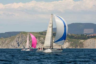 Segunda jornada del Primer Trofeo Social 2016 en el Abra de Bilbao