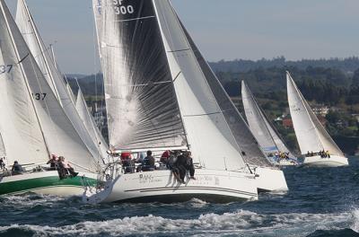 Semana Abanca:  Regata Divino Rei de Cruceros que reúne a unos 40 barcos de la mano del Club Náutico de Sada