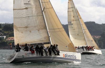 Solventis del MRCY Baiona gana el Terras Gauda en Sada