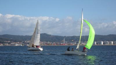 SOMNI, ARROÁS y RÁFAGAS lideran la XIII Regata Ensenada de Rianxo