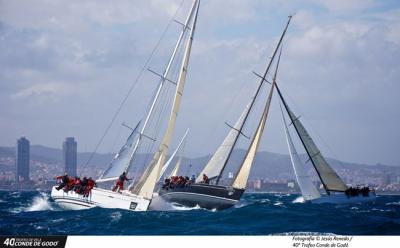 Todas las clases participantes en el Trofeo Conde de Godó ya están compitiendo en aguas de Barcelona