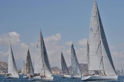 Trofeo Hogueras- Alicante contra el cáncer, que se celebrará en las instalaciones del RCRA