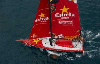 El Estrella Damm gana dos puestos en apenas dos días en una espectacular remontada