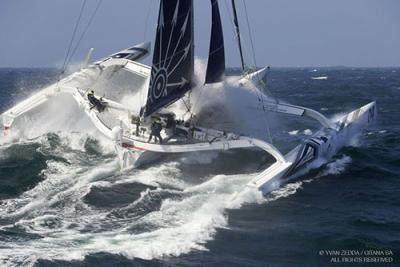 El trimarán de 70'' Edmond de Rothschild gana la Transat Jacques Vabre !