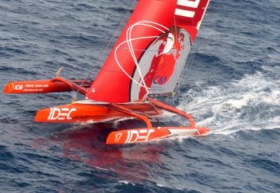 IDEC FINALIZA SEGUNDO TRAS GROUPAMA 3