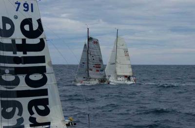 Juan Carlos Oliva y Nacho Orti se proclaman campeones de España de la clase Mini en la Regata Mini Empuries