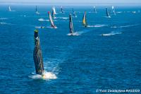 La flota de la Vendée Globe arranca tras un retraso en la salida por la niebla