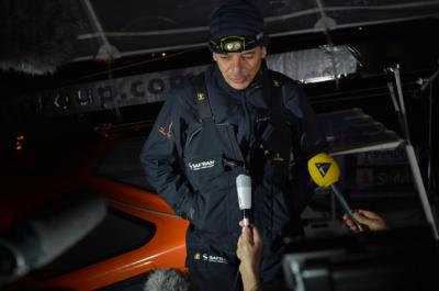 Vendée Globe. Los daños en el casco del Safran, obligan a retirarse a Marc Guillemot