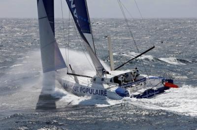 Vendée Globe. Mar caótica y altas velocidades de los cuatro de cabeza. François Gabart (Macif) sigue mandando.