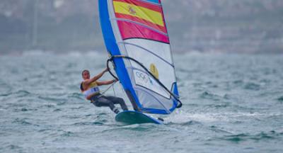 Alabau aguanta al frente de la tabla en Londres 2012