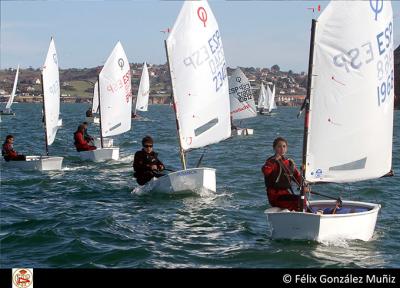 Alicia Simal se hace con la Copa de Asturias de Optimist