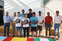 Andres Lloret, del CN Campello en finn, y Marina Casado del CN Torre del Mar campeones  de la copa de Andalucía en sus clases.