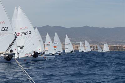 Arranca el Nacional de ILCA 7 en el Puerto Deportivo Juan Montiel 