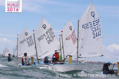 Balance positvo del optimist español en la Newblue regatta de Portugal