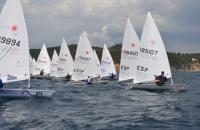 Carlos Echávarri y Jaume Mumbrú lideran en Standard y Radial tras la 1ª Jornada Euro Laser Masters Cup