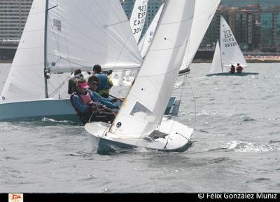 Carlos Ordoñez y Patricia Pelayo nuevos campeones de Asturias de Snipe.