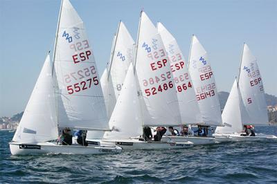 Carlota Hernández y Ana Carrasco, del Náutico, ganan el II Trofeo Ssangyong y el Memorial Cholo Armada de Snipe se va a Portugal Carlota Hernández y Ana Carrasco, del Náutico, ganan el II Trofeo Ssangyong y el Memorial Cholo Armada de Snipe se va a Portugal