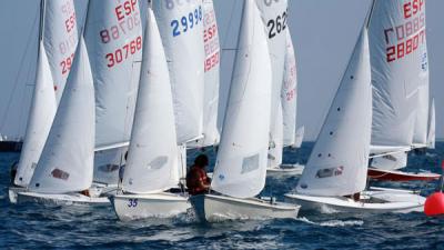 Cierto fiasco en la  7ª Regata de Vela Ligera de la Asociación Española de Clubes Náuticos (AECN),