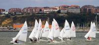 Diversión y buen viento en el Abra en el Trofeo José Luis de Ugarte-Fashion Outlet 