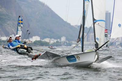 Echegoyen y Betanzos ya son líderes del Intergaláctico de Brasil a falta de una jornada