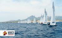 El equipo húngaro se proclama líder tras la primera jornada del mundial de Flying Dutchman en Altea