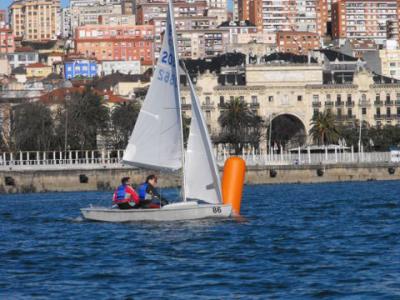 El Escuela de Náutica de Santander, campeón de Cantabria de snipe