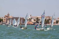El III Trofeo de Verano Almirante Cervera corona a una decena de jóvenes y se consolida como la gran cita de la Vela Infantil y Juvenil del verano gaditano   