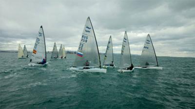 El RCN Valencia acoge la competición de Finn y Clase A de la CV Olympic Week