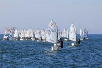 El Trofeo Guadalimar inaugura en el Abra las pruebas de vela ligera de 2018