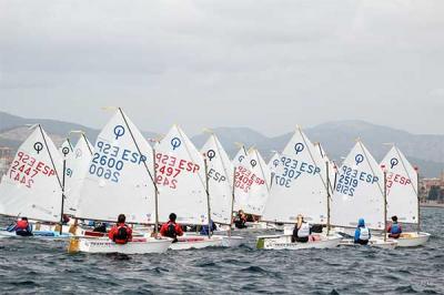  El Trofeo Pro-Rigging arranca con 302 barcos 