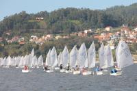 Eolo sesteó el Día de todos los Santos y solo permitió una regata de la flota en el Meeting Internacional Ciudad de Vigo