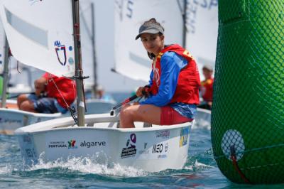 España ha logrado 2 triunfos en la 1ª jornada Team Racing: Argelia y Finlandia, pero ha perdido con Italia España ha logrado 2 triunfos en la 1ª jornada Team Racing: Argelia y Finlandia, pero ha perdido con Italia