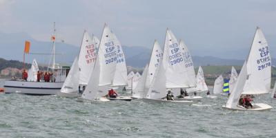 Fantástica 1ª jornada del Campeonato Cántabro de Vela Ligera. Trofeo Air Liquide