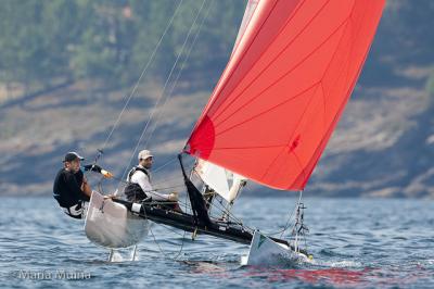 Javier Padrón y Miguel Pérez, del Equipo de Regatas del Real Club Náutico de Gran Canaria, campeones de España de Catamaranes 2009