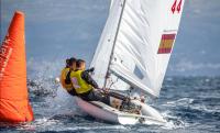 Jordi Xammar y Marta Cardona, campeones de Europa de 470 a falta de la Medal Race