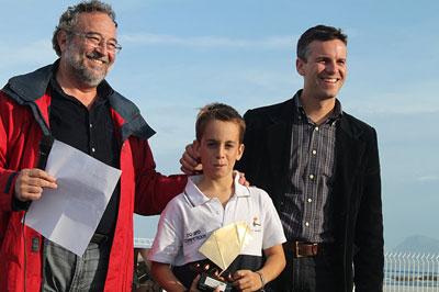 JUAN DE BEJAR “GANADOR ABSOLUTO” EN OPTIMIST (OLIVA -VALENCIA)