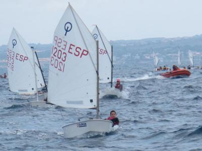 Juan Manuel Calafell se adjudica el trofeo absoluto de la V Setmana de Vela de Cala Gamba