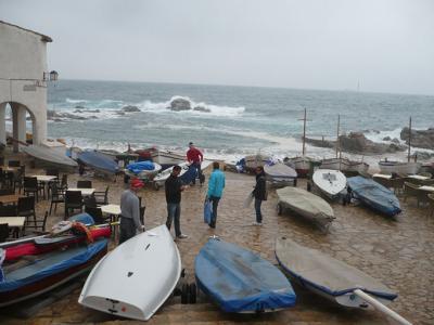 La fuerte tramontana obliga a suspender las pruebas Euro Laser Masters Cup – Trofeu Calella de Palafrugell – Memorial ‘Pitus’ Jiménez