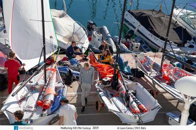 La Medsailing Eurocup para los 29er se decidirá en la última jornada a sus campeones